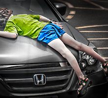 SUV by Peter Maeck