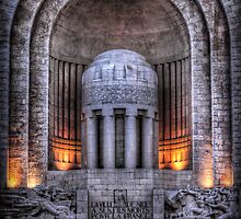 Monument aux Morts Nice by Luke Griffin