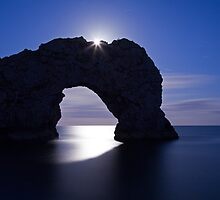 Under the moonlight by Ian Middleton