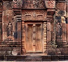 Carvings of Banteay Srei, II by Vladimir Rudyak