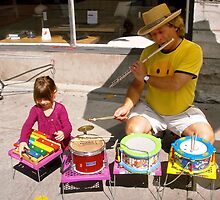 Ottawa's Newest Street Musician by Shulie1