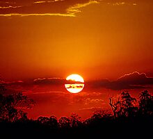 Bushfire Sunset by Penny Kittel