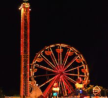 Round & Round we go!!! by trwphotography
