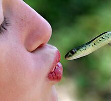 Kisssssss by James Lady