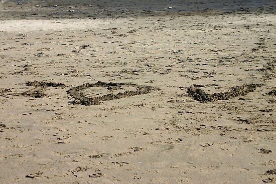 I Love You in Sand by Vicki I Love You in Sand by Vicki