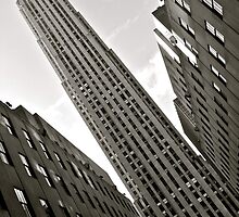 ...and i wondered why my neck was aching when i left NY by Lydia Griffiths