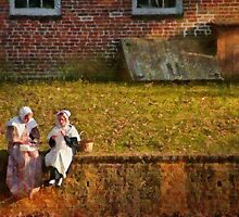 People - Afternoon break by Mike Savad