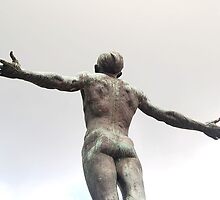 University of the Philippines, Diliman Oblation (rear view) by walterericsy