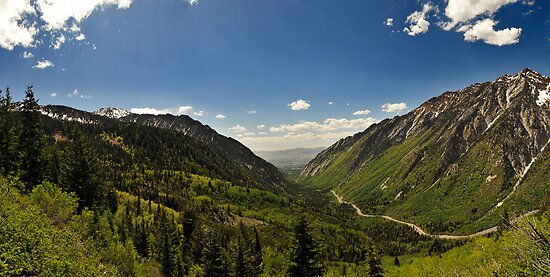 Little Cottonwood Canyon, Panoramic Shot by Ryan Houston