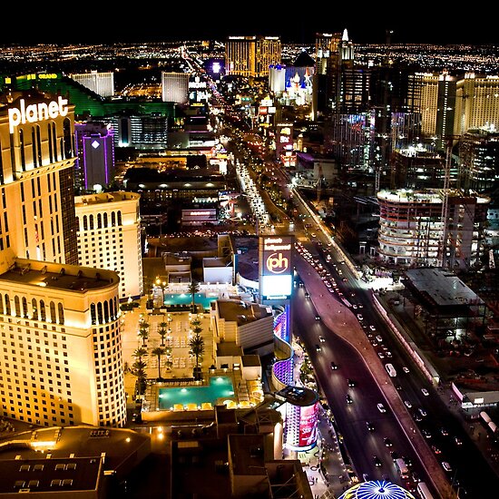 pictures of las vegas strip at night. Las Vegas strip by night