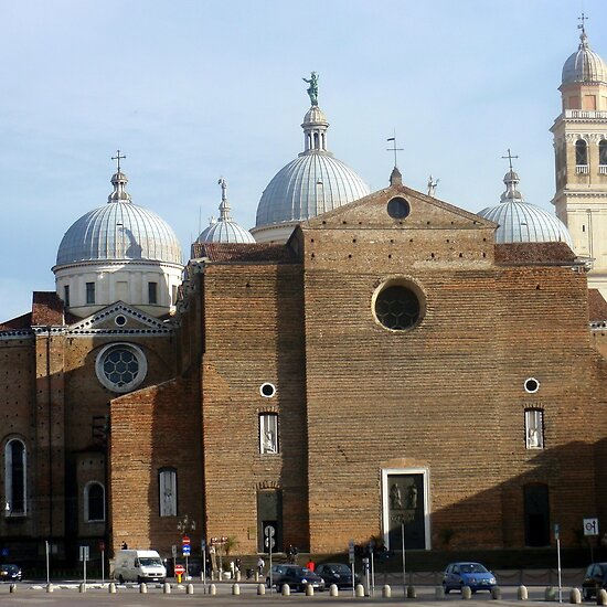 http://ih0.redbubble.net/work.4008596.4.flat,550x550,075,f.the-basilica-of-st-giustina-padova-italy.jpg