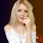elliecapron