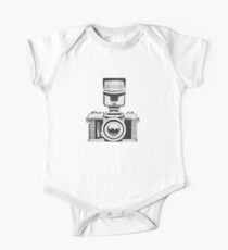 Camera 2 One Piece - Short Sleeve