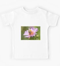 Cute bee on an Aster Kids Tee
