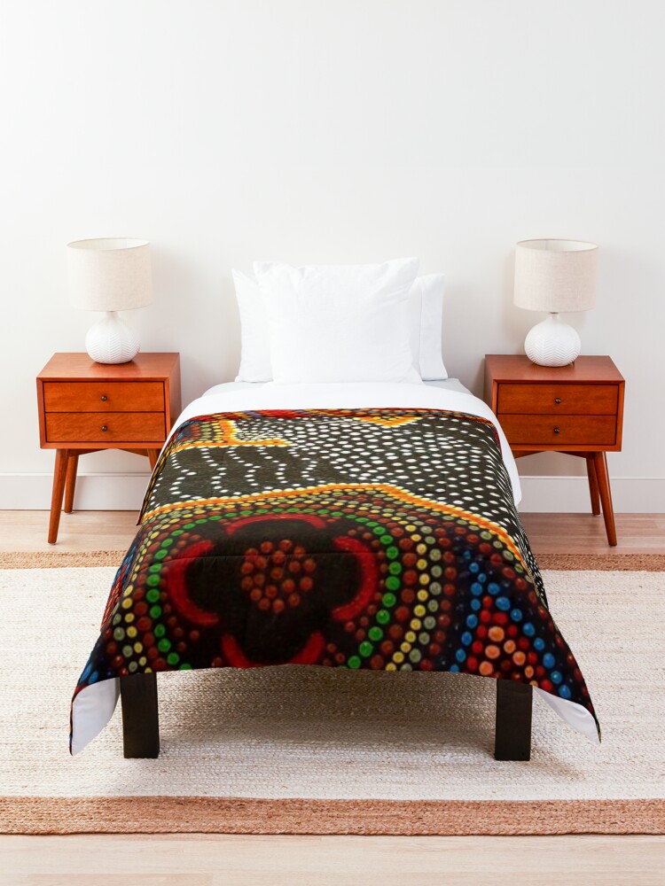 Alternate view of Black cockatoo - dreaming Comforter