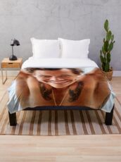 Smiley Harry Throw Blanket