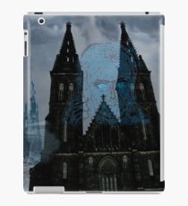 DRACULA CASTLE iPad Case/Skin