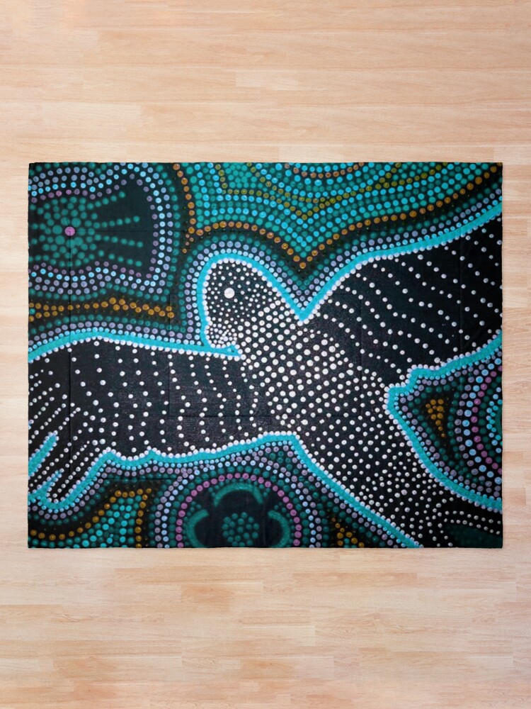 Alternate view of Black cockatoo- blue dreaming Comforter
