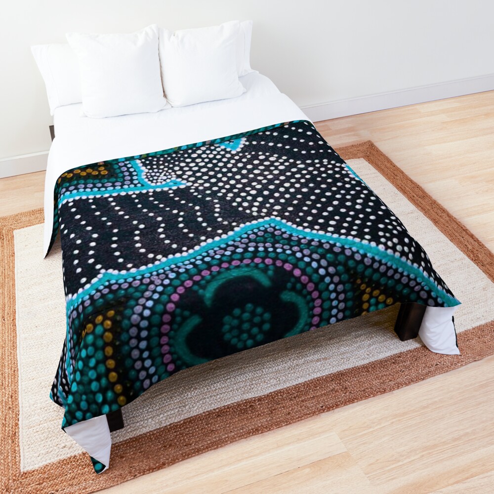 Black cockatoo- blue dreaming Comforter