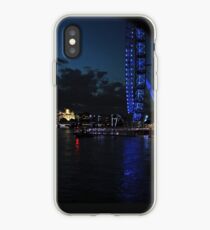 LONDON-AUGEN-THAMES PEEPHOLE iPhone-Hülle & Cover