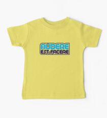 Spurs Latin Motto T-shirt Yellow Baby Tee