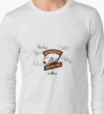 Virtus.pro signed players Long Sleeve T-Shirt