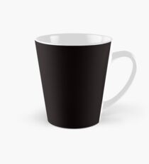 Sag Mom nicht, dass der Babysitter tot ist - ich bin ganz oben auf dieser Rose Tasse (konisch)