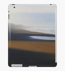 October Twilight : Saltburn Beach iPad Case/Skin