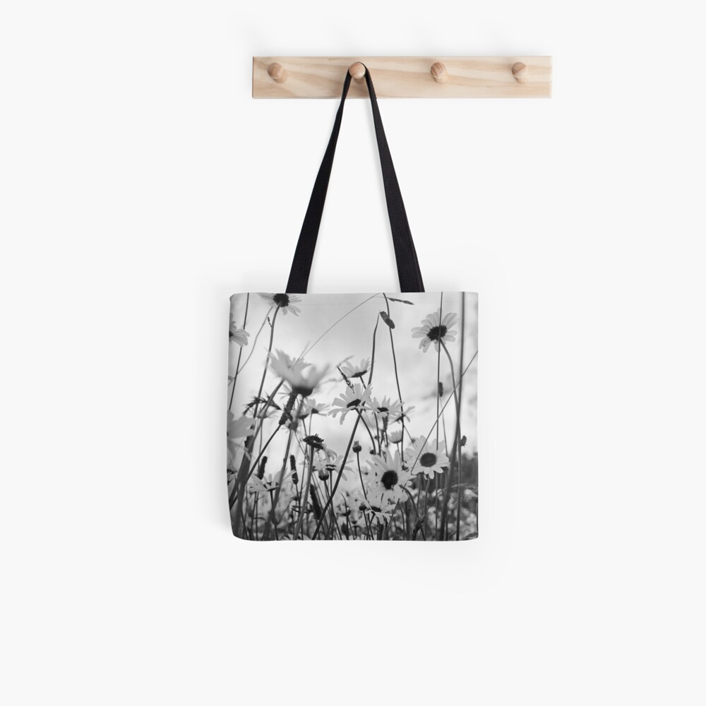 Oxeye daisies Tote Bag