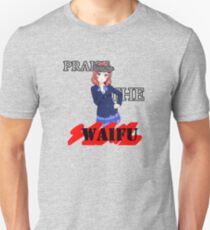 Maki - Praise the waifu Unisex T-Shirt