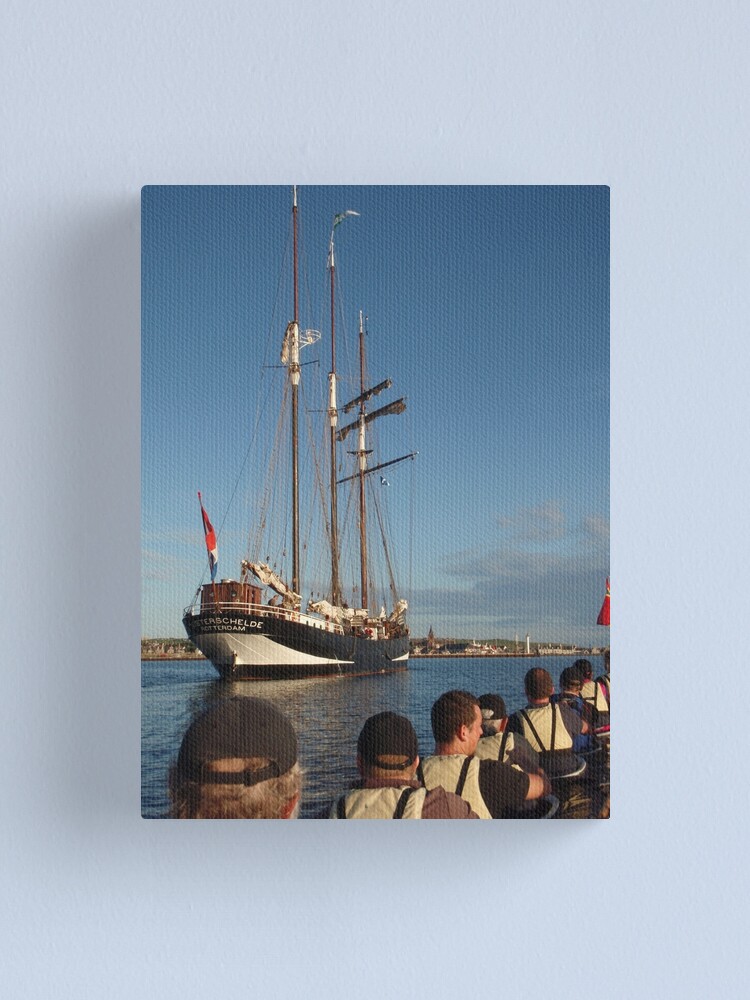 Alternate view of Wait for me Canvas Print