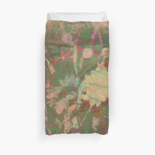 Fractalized floral abstraction Duvet Cover