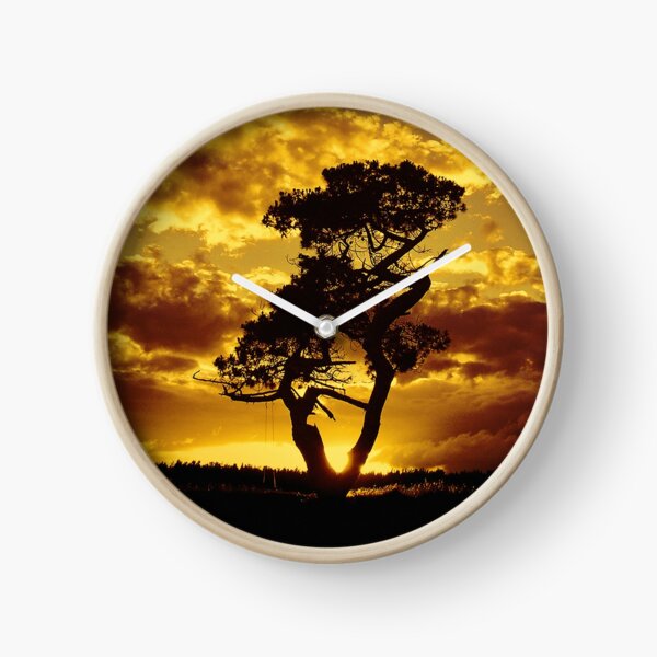 Tree Dance 2 Clock