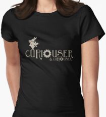 Curiouser & Curiouser Alice in Wonderland Shirt Tailliertes T-Shirt für Frauen