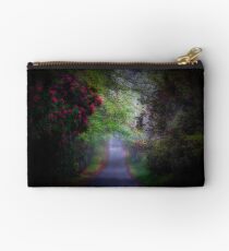 Through The Looking Glass - Mount Wilson NSW - The HDR Experience Studio Pouch
