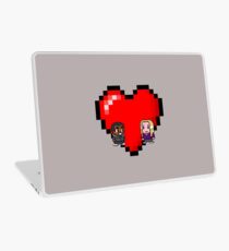 "Love in 8-bit": Britta and Troy (Style B) Laptop Skin
