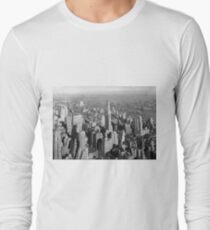 Camiseta de manga larga Vintage Midtown Manhattan Photograph