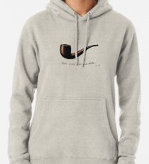 ceci n'est pas une pipe Hoodie