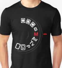 Shoot M Unisex T-Shirt