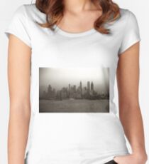 Camiseta entallada de cuello redondo Vintage New York City Skyline Photograph (1941)