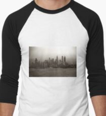 Camiseta ¾ bicolor para hombre Vintage New York City Skyline Photograph (1941)