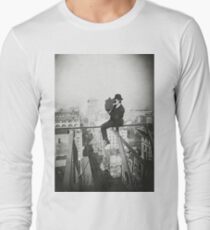 Camiseta de manga larga Photographing NYC Above 5th Avenue (1905)