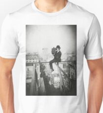 Camiseta unisex Photographing NYC Above 5th Avenue (1905)