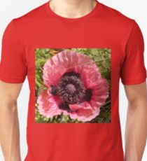 Poppy Macro Unisex T-Shirt