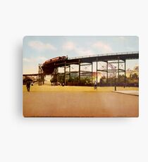 Lámina metálica Elevated Train at 110th Street NYC Photo-Print