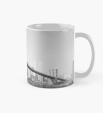 Taza Brooklyn Bridge Photograph - 2