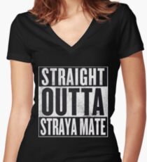 Camiseta entallada de cuello en V Straight Outta Straya Mate