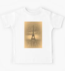 Vintage Eiffel Tower Paris #1 T-shirt Kids Tee