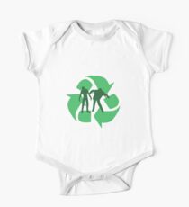 Even Zombies Recycle One Piece - Short Sleeve