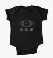 Detected One Piece - Short Sleeve